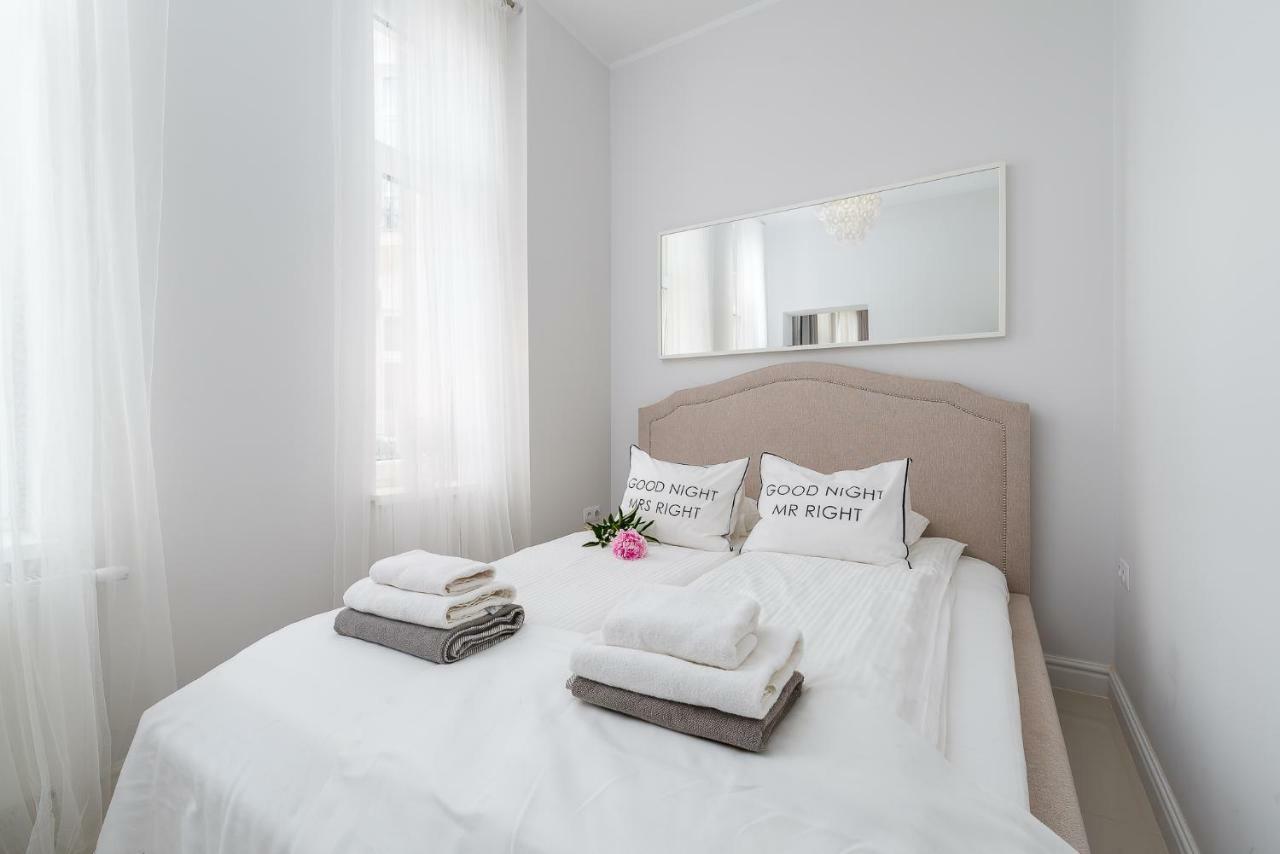 Apartament Sensual Sauna&Jacuzzi Poznan Stare Miasto Luaran gambar